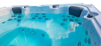 Композитный бассейн с противотоком AQUAMASTER SPA Don