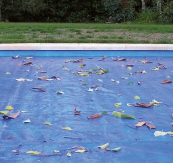 INITIAL – защитное покрытие для бассейнов размером не более 6х13м